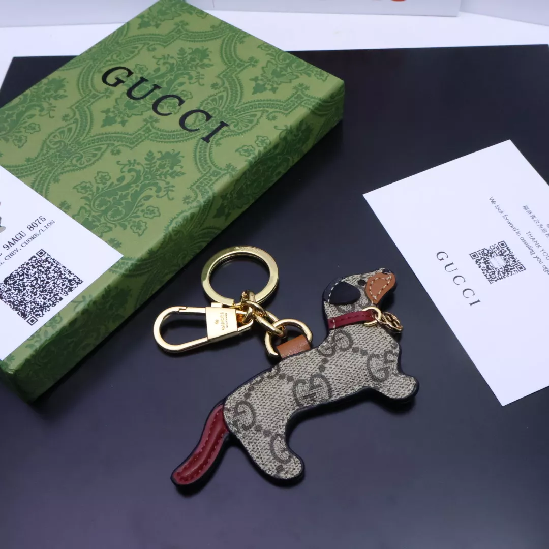 gucci key holder and boucle de sac s_12b0b333